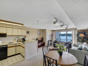 236 Edgewater Inn
